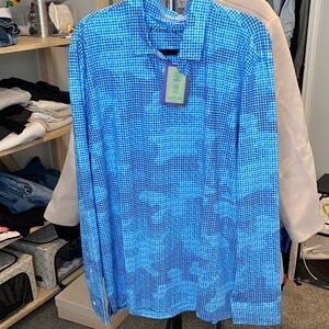 Robert Graham golf shirt